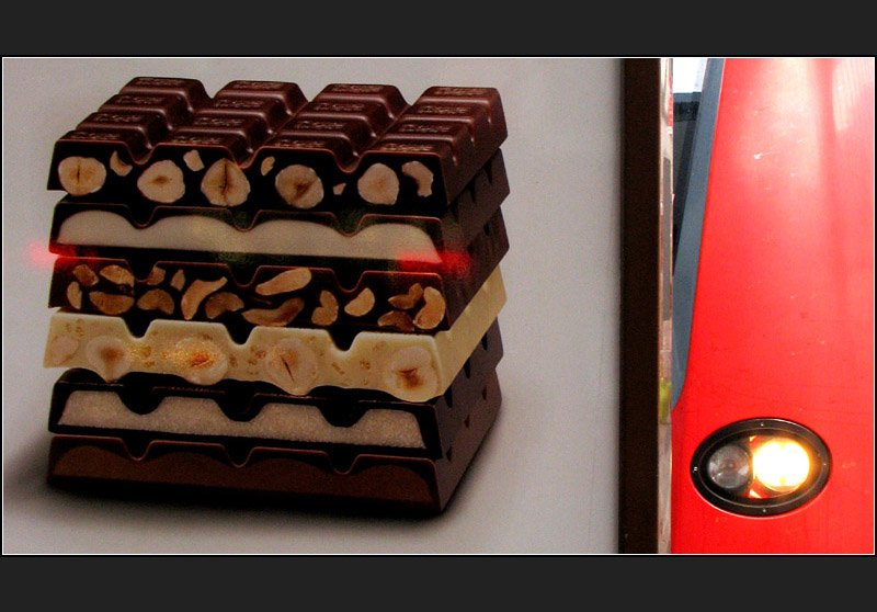 . Werbung vor Bahn - So gesehen von Jonas im Hauptbahnhof Stuttgart