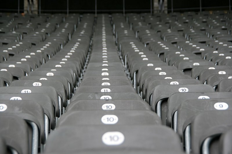 Olympiastadion Berlin, Sitzreihen.