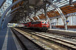 Die DB 218 431-5 (92 80 1218 431-5 D-DB) der DB Regio AG / DB Gebrauchtzug steht am 21 April 2026, mit dem RE 2 von L�beck Hbf nach Bad Kleinen, im Hauptbahnhof L�beck bereit.