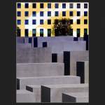 Erweiterungsbau Adlonhotel, Stelenfeld Holocaustmahnmal (Matthias)